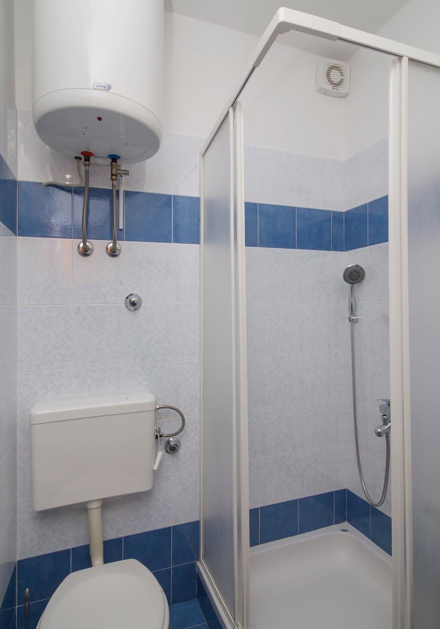 Apartmani Krmek ムリニ エクステリア 写真